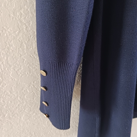 Cyrus The Lightweight Button Cuff Cardigan - Picture 5 of 9